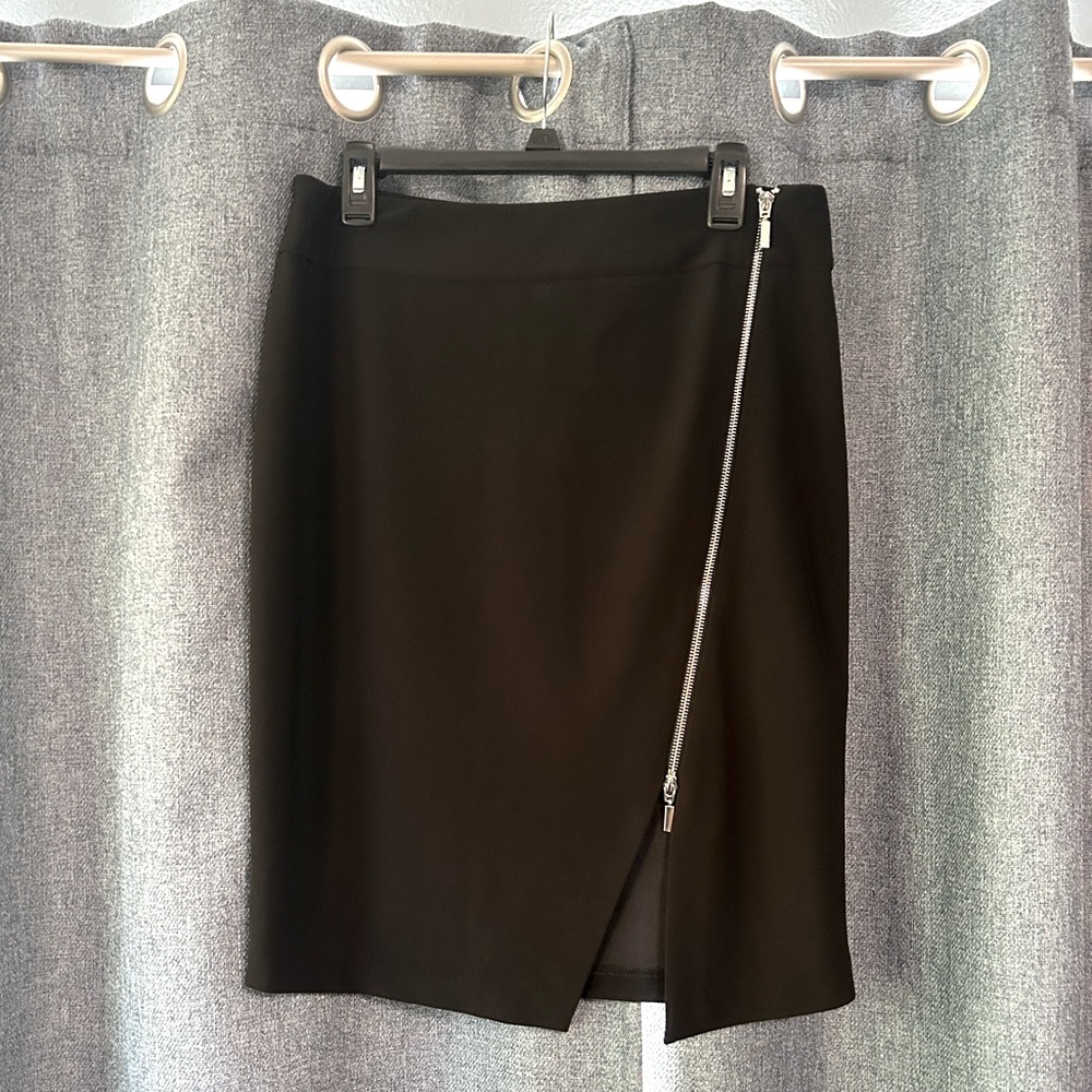 Joseph Ribkoff Black Knee Length Stretchy Zip Skirt, Size 12